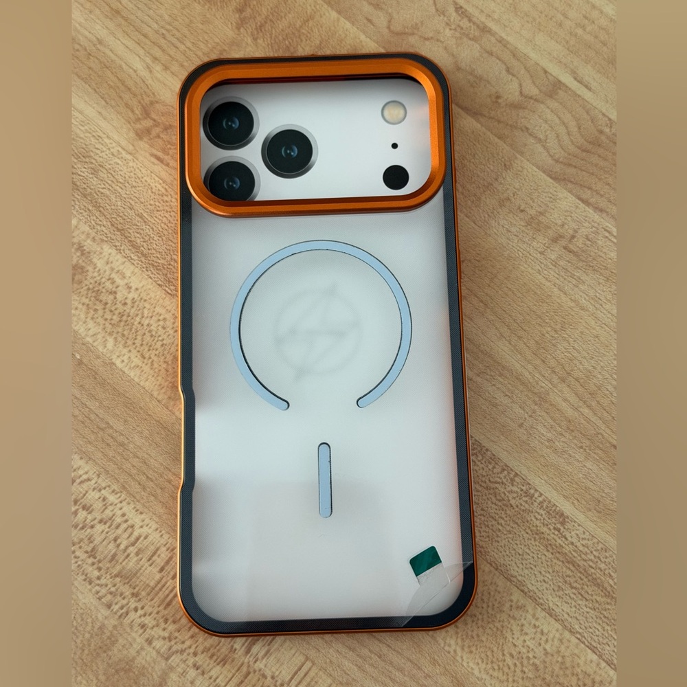 NWOT Case i phone 17 Pro Max Cosmic Orange ChubbyArmor Snap Pro Clip - Picture 1 of 2